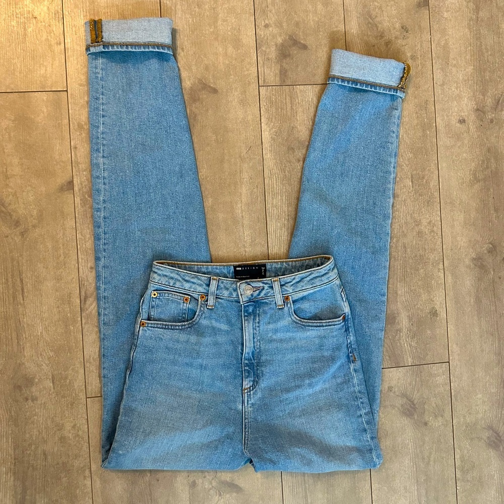 ASOS Design 90s Inspired Mom Jeans Tall Women’s size 25/36